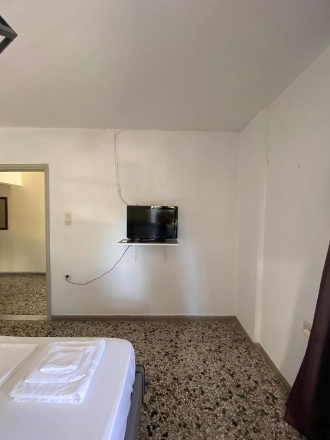 Family Apartment With 2 Bedrooms To The City Center Kamena Vourla Exterior foto